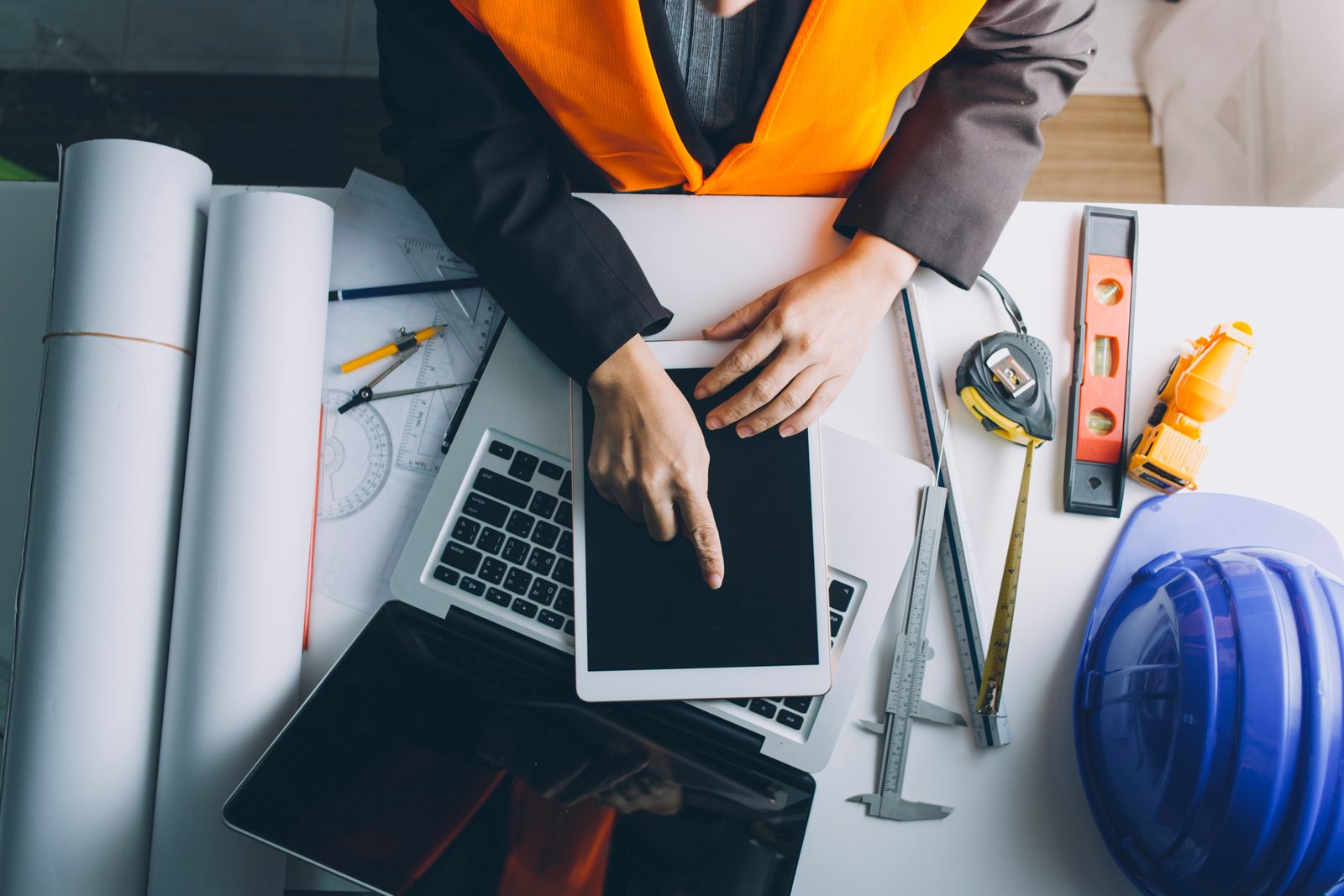 Construyendo el futuro: Capacitación virtual para el ramo de la construcción